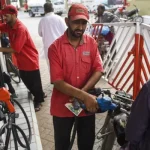 پیٹرولیم مصنوعات کی قیمتوں میں ایک بار پھر اضافے سے شہری پریشان