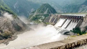 بھارت نے سلال ڈیم کے تمام گیٹ کھول دیے، سیالکوٹ و وزیر آباد میں سیلابی ہائی الرٹ جاری
