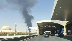 سعودی عرب کے دو ہوائی اڈوں پر حملے، 3 افراد ہلاک اور 30 زخمی